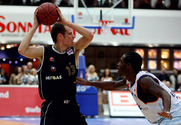 战胜费德勒 战胜费德勒