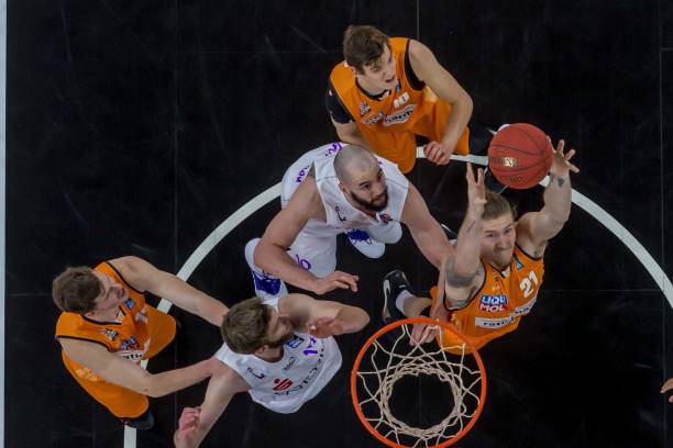 利赛场能迅 利赛场能迅